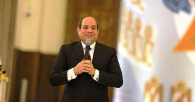 أخبار × 24 ساعة.. الرئيس يحذر المصريين من الشائعات: لو هعمل حاجة هقول لكم كلكم