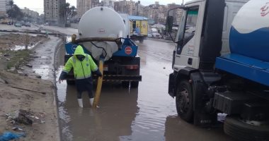 "صرف الإسكندرية": الأمطار الغزيرة لم تسبب إعاقة مرورية وجارٍ تصريف المياه