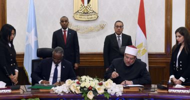 السعودية نيوز | 
                                            رئيسا وزراء مصر والصومال يشهدان توقيع مذكرة تفاهم لزيادة التعاون
                                        