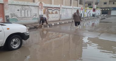 الأمطار تتساقط على كافة أنحاء سيناء وسيارات شفط المياه تزيل التراكمات.. صور
