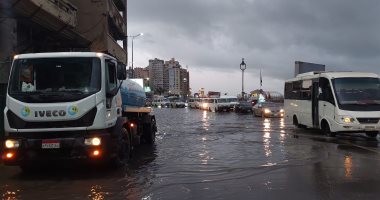 الصرف الصحى بالإسكندرية: 150 سيارة لرفع تراكمات مياه الأمطار من الشوارع