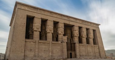 مالك تويتر ينبهر بالحضارة المصرية.. أسرار معبد دندرة وحكايات الثالوث المقدس