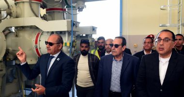 رئيس الوزراء يتفقد محطة محولات كهرباء الشيخ زويد   
