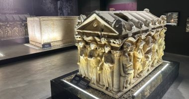 متحف إغريقى قديم للآثار يكشف عن رسالة حب عمرها 2500 عام