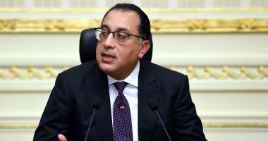 رئيس الوزراء يصل القاهرة عائدا من زيارة رسمية لدولة قطر