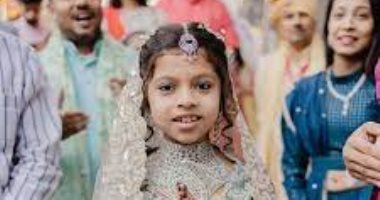 طفلة هندية تتخلي عن ثروات بـ61 مليون دولار وتختار "الرهبنة".. اعرف القصة