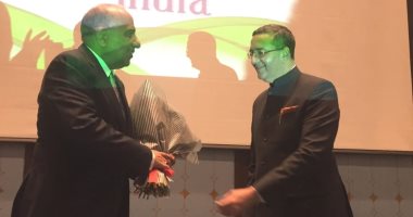 وزير قطاع الأعمال يشارك فى احتفال سفارة الهند بالعيد الـ74 للجمهورية