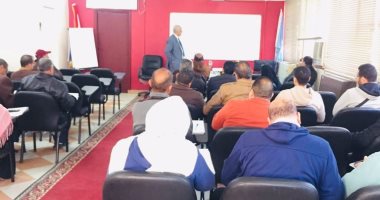 مركز التدريب بـ"رى كفر الشيخ" يناقش قضية "حماية النيل من التلوث"