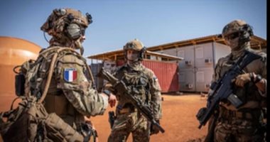 فرنسا تخسر نفوذها فى أفريقيا.. حكومة بوركينافاسو تنهى الاتفاق العسكرى مع باريس