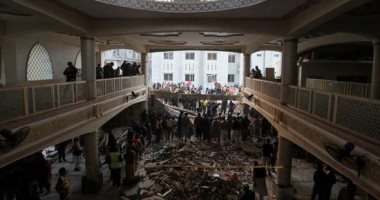 وفاة 100 شخص وإصابة 170 آخرين.. ارتفاع ضحايا تفجير مسجد فى باكستان