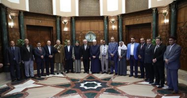 شيخ الأزهر يستقبل أمين عام اتحاد الكتاب العرب لبحث سبل تعزيز الهوية العربية