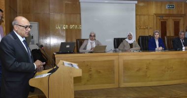 سكرتير مساعد الأقصر تناقش عمل مشروعات تنموية وخدمية مع وفد برنامج المنح الصغيرة