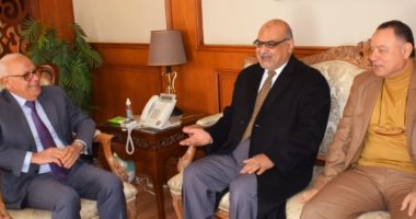 محافظ بورسعيد يستقبل مستشار لجنة التظلمات فى قانون التصالح
