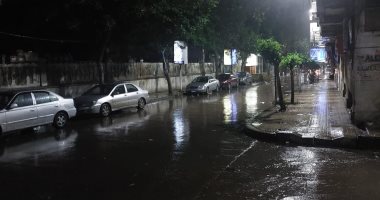 هطول أمطار مسائية غزيرة على مناطق متفرقة بالإسكندرية.. صور