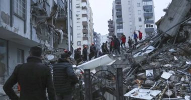 السعودية نيوز | 
                                            السعودية تسير الطائرة الإغاثية الثالثة لمساعدة ضحايا الزلزال فى سوريا وتركيا
                                        