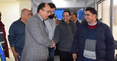 رئيس جامعة حلوان يتفقد مستشفى بدر الجامعى تمهيداً لافتتاح المرحلة الثالثة