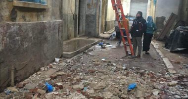 انهيار شرفة عقار فى منطقة اللبان غرب الإسكندرية دون إصابات