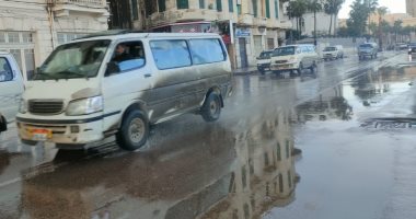 أمطار غزيرة تضرب وسط الإسكندرية مع استمرار رفع حالة الطوارئ.. فيديو وصور
