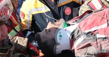 القصة الكاملة لإنقاذ رجل وامرأة وطفل ظلوا 13 يوما تحت أنقاض زلزال تركيا.. صور