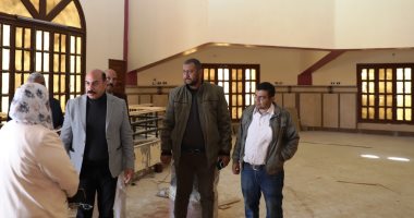 محافظ أسوان يقرر سحب أعمال تطوير مسجد النادى من الشركة المنفذة للتأخر فى المشروع