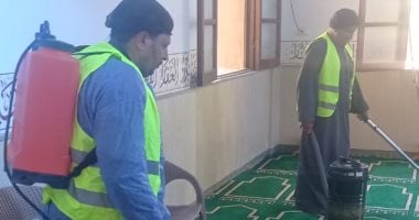 الأوقاف تواصل حملة نظافة المساجد وتعقيمها بمسجد جنة الفردوس بالشروق