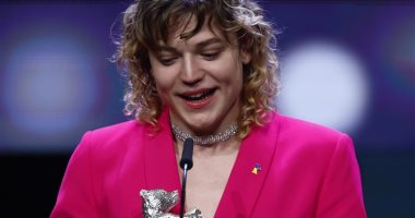 ثيا إيره تفوز بـ جائزة الدب الفضي لأفضل ممثلة مساعد بـ مهرجان برلين  