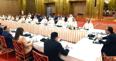 وزير الصناعة من قطر: مشروعات الأمن الغذائى والدواء أولوية الفترة القادمة