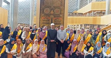 البوكس نيوز – طالبات الأوقاف الوافدات فى زيارة الأماكن السياحية بالإسكندرية