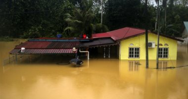 أمطار وفيضانات تغرق عدة ولايات بماليزيا.. ونزوح 41 ألف شخص