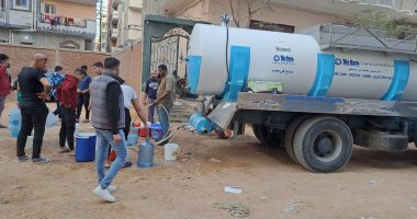 توفير سيارات مياه شرب نقية لعدد من المناطق بمحافظة السويس