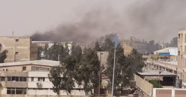 اندلاع حريق بمصنع كرتون فى العاشر من رمضان والحماية المدنية تحاول إخماده