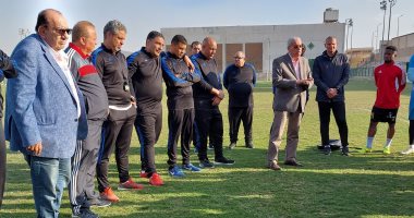 يلا خبر | رئيس المقاولون العرب يحفز اللاعبين قبل مواجهة الأهلي