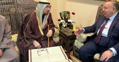 نقيب الأشراف لمستشار رئيس الإمارات: علاقات القاهرة وأبو ظبى ضاربة فى جذور التاريخ