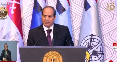 الرئيس السيسي: هنعمل معرض للحرب على الإرهاب - اليوم السابع
