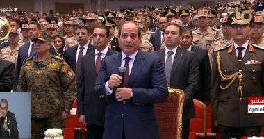 الرئيس السيسي للمصريين: "نخلى بالنا من البلد.. والخراب ما يتكررش تانى"