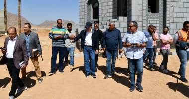 محافظ جنوب سيناء يتابع إنشاء القرية التراثية واستعدادات افتتاح مجلس مدينة شرم الشيخ
