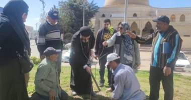 أئمة وقساوسة يزرعون الأشجار ضمن مبادرة "100 مليون شجرة" في بورسعيد.. صور