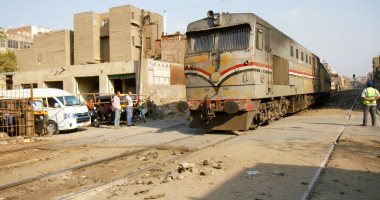 مصرع عامل صدمه قطار أثناء عبوره شريط السكة الحديد بالبلينا فى سوهاج