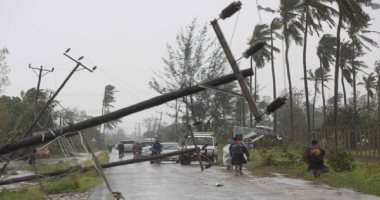مصرع وإصابة 17 شخصا فى عاصفة تضرب شبه جزيرة القرم