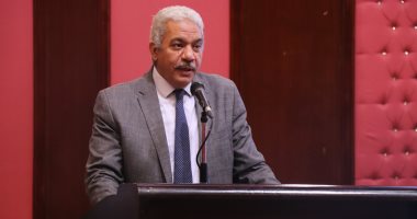 نائب رئيس جامعة الأزهر يطالب باستثمار وسائل التواصل الحديثة فيما ينفع الإنسان