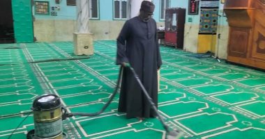 شاهد أعمال نظافة وتعقيم وتجميل مساجد الأقصر لقدوم شهر رمضان المبارك