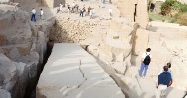 المسلة الناقصة فى أسوان.. لماذا تراجع المصريون القدماء عن إنشائها؟