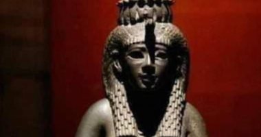 قصة أثر.. تمثال "إيزيس" المعبودة الأم بمتحف آثار الغردقة والمصنوع من البرونز.. صور 