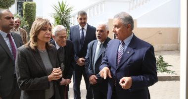 وزيرة الثقافة تشهد اجتماع مجلس إدارة وصندوق مكتبات مصر العامة