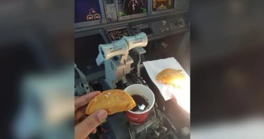 شركة طيران هندية تعاقب اثنين من طياريها تناولا القهوة داخل قمرة القيادة