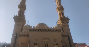 مسجد الفتح بالزقازيق يقيم ملتقى الفكر الإسلامى ومائدة إفطار طوال الشهر الكريم