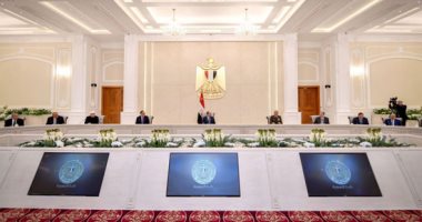 الرئيس السيسى يبحث مع رئيس الوزراء خطة انتقال الحكومة إلى العاصمة الإدارية 