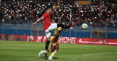 منتخب مصر يضغط ومالاوى يحافظ على التعادل السلبى بعد مرور 15 دقيقة