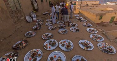 رمضان فى النوبة شكل تانى.. الإفطار على 300 صينية لجمع الشمل واستمرار الألفة