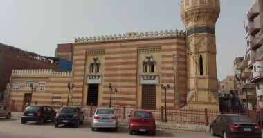 شاهد على العصر.. المسجد العباسى تحفة معمارية فى وسط محافظة الإسماعيلية (صور وفيديو)